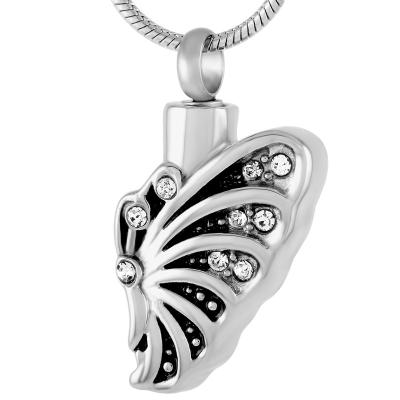 China Romantic Dancing Butterfly Pattern Carved Jewelry Ladies Fashion Pendant Necklace Cubic Zirconia Inlaid Cremation Pendant for sale