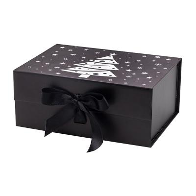 China Recyclable Customize Deep Black Merry Christmas A5 Christmas Eve Gift Presentation Boxes With Ribbon for sale