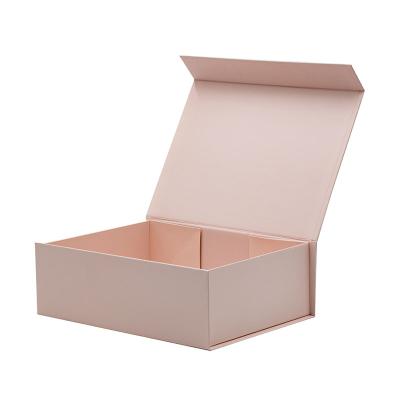 China Recycled Materials Folding Flat Magnetic Closure Rigid Luxury Apparel Gift Packing Hamper Box For Dress for sale