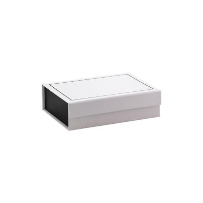 China Recyclable Wholesale Custom Logo Printing Small White Retail Packaging Gift Announcement Box for sale