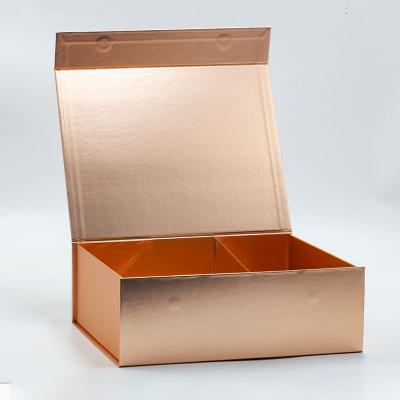 China Recyclable Personalized Cardboard Rose Gold Gift Box Packaging With Magnetic Lid for sale