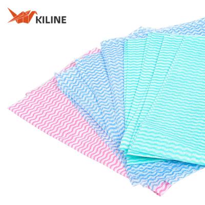 China Color Coded Wipers Heavy Duty Reusable Kitchen Towel Roll For Multitask Cleaning for sale