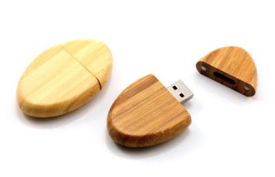 Κίνα Χαραγμένο Drive λάμψης μπαμπού USB με υπέρ Duo ραβδιών μνήμης κρυπτογράφησης προς πώληση