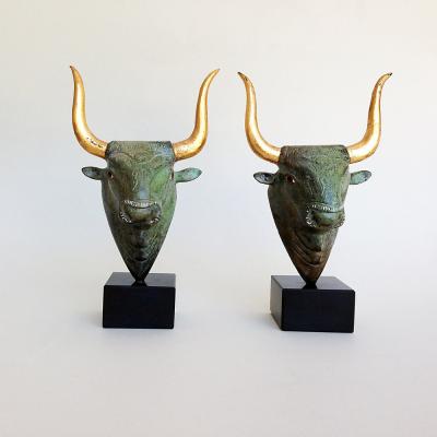 China Main Craft Indoor Bronze Bull Metal Europe Decoration Sculpture For Sale for sale