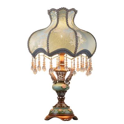 China EUROPEAN European Nordic Vintage Decorative Antique Bedroom Luxury Light Contemporary Table Lamps With Shade for sale