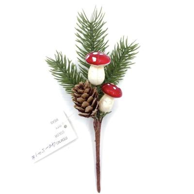 China Christmas Simulation Flower Christmas Wreath DIY Plastic Pine Cones Sprinkle Props Christmas Tree Decoration for sale