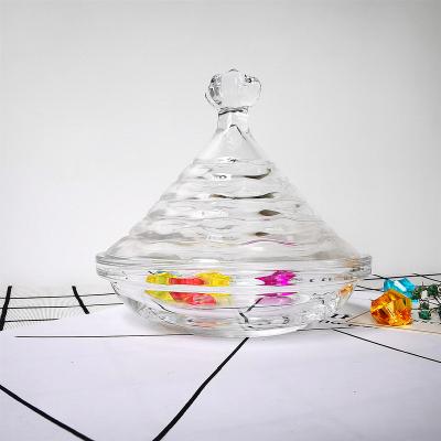 China Wholesale Exquisite Corrugated Lid Freshness Preservation Crystal Glass Candy Jar Nut Tray Dried Fruit Bowl For Party Home Decoration for sale