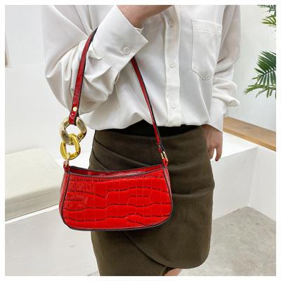 China Lady Fashion Metal Decoration Shoulder Strap Chain Shoulder Bags Crocodile Pattern Luxury Cross - Body Underar Tote Bag Mini Women Handbags for sale