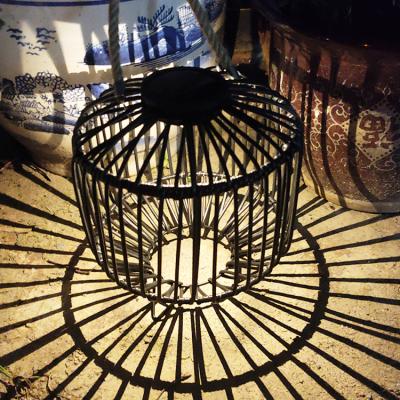 China Garden Solar Lighting Lamp For Decorate Garden Led Outdoor Solar Light Lamp Hanging Solar Lantern for sale