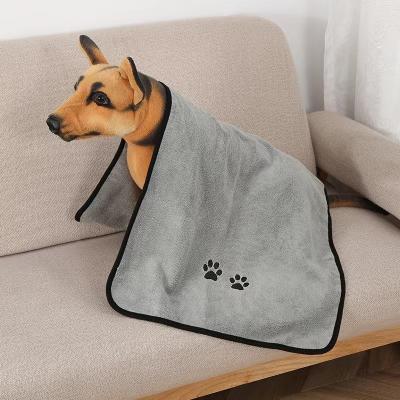 China Viable Multiple Colors Extra Large Microfiber Dog Cat Towel For Bath Quick Absorbent Drying for sale