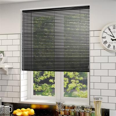 China Current Wholesale Cheap Prices Venetian And Taupe Aluminum Shutter Black White And Silver Venetian And Duck Egg Blind for sale