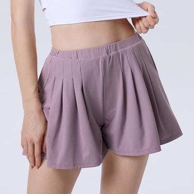 China New Arrival Breathable Sporty Breathable Fit Shorts Waist Yoga Summer Fitness Shorts Suite Tennis Pleat Shorts for sale