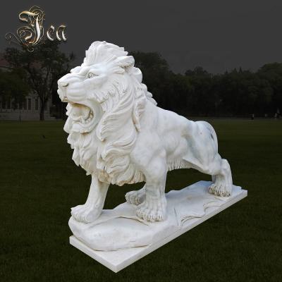 China Garden Western Style White Marble Hand Making Life Size Stone Lion Statue for sale