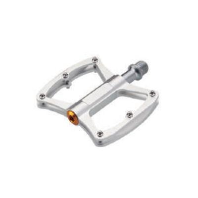 China Comfortable Professional Bicycle Parts Bike Pedal MTB Aluminum Alloy Bicycle Pedal Mountain Bike Alloy Pedal for sale