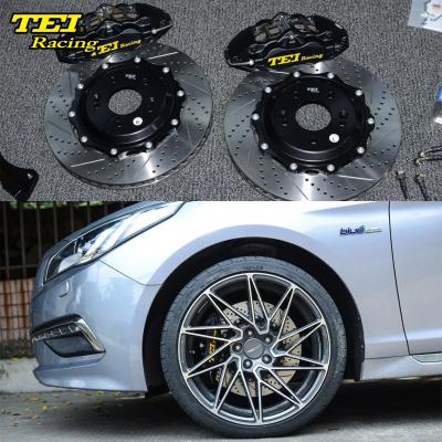 China 4 Piston Racing Caliper Brake Kit With 330*28 MM High Carbon Disc Racing And Brake Pads For Hyudnai Sonata 17 Inch Rim for sale