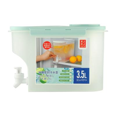 China Shantou Huihuang 3.5L modern plastic refrigerator sealed cold kettle with faucet cold kettle with spit for outdoor party and diary for sale