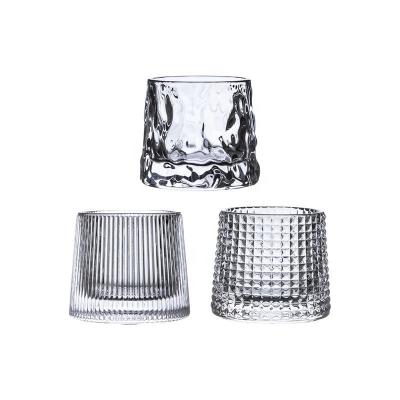 China New Classic/Postmodern 360 Degree Rotate Decante Whiskey Crystal Glass for sale