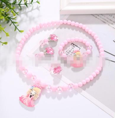 China Cute Princess Cartoon Necklace For Kids Cute Pendant Pearl Necklace Set for sale