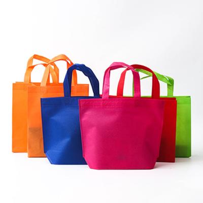 China 100% Customs 2021 New Arrival Wholesale Cheap Eco-friendly Logo Reusable Eco Promotional Tote Bag Non Woven Foldable Shopping Bag for sale