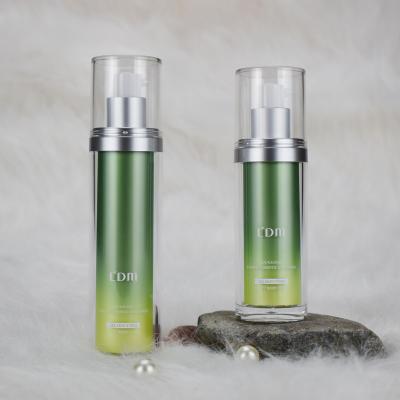 China Wholesale Cosmetic Gradient Green Plastic Round Serum Bottles 15ml 30ml 50ml Airless Spray Bottle For Skin Care Packaging for sale