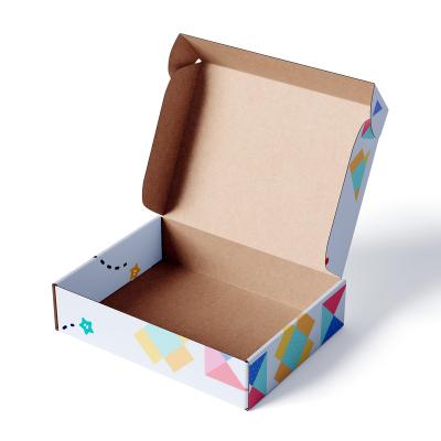 China Recyclable Wholesale Corrugated Mailer boxes Paper Custom Color Logo Printed Delivery Shipping Packaging Box for Clothing shoes apparel for sale