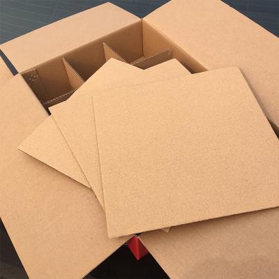 China Papel corrugado plegable Kraft para cajas de envío de cartón en venta