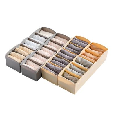 China Sustainable Compartments Separates Plastic Tissues Underwear Storage Box In Drawer Te koop