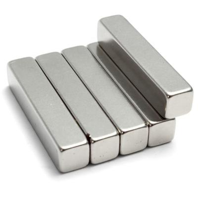 China Industrial Block Magnets Super Neodymium Magnet Stronghold Magnetic Disc for sale