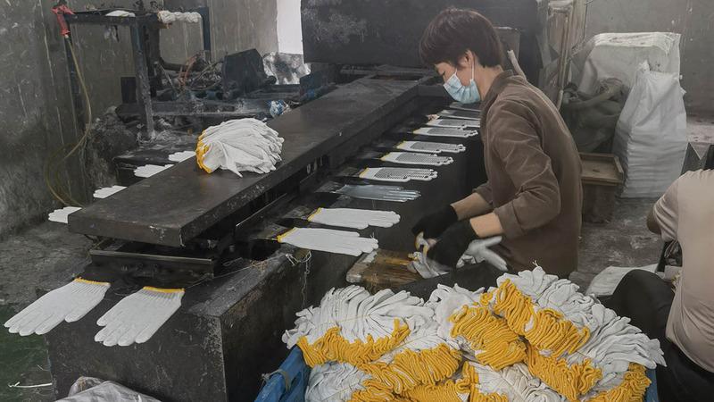 Verified China supplier - Yiwu Aomei Gloves Co., Ltd.