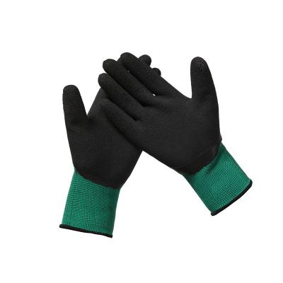 China Comfortable Duarble Green Latex Dipped Gloves Work Safety Industrial Garden Farm Latex Foam Dipped Gloves for sale