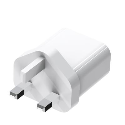 China QC3.0 HSUEL 20W PD Quick Charger For iPhone USB A+C Adapter UK Plug Wall Charger Travel QC3.0 Charger for sale