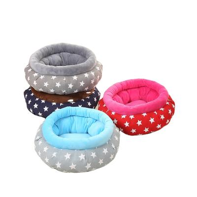 China 2021 Washable Cover Accessories Modern Soft Portable Comfortable Pet Cat Products Pet Beds for sale