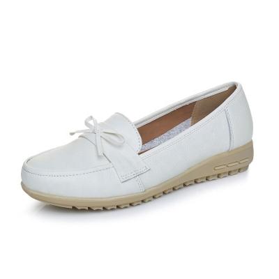 China Breathable Cow Leather Women White Anti-Slip Hospital Work Nurse Shoes for sale