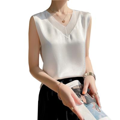 China Breathable Silk Halter Vest Women Summer With Satin V-Neckline Over Loose Oversized Bottom Sleeveless Top for sale