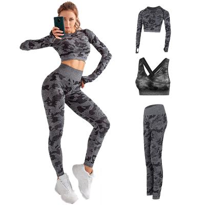 China Seamless Breathable Fitness Casual Yoga Workout Activewear Camouflage Women Women Tops Long Sleeve Crop Yoga Top Set for sale