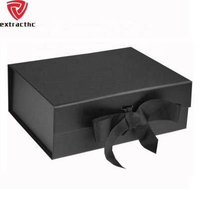 China New Style Customized Reusable Carton Packaging Box Clamshell Folding Suit Recyclable Gift Box Packaging With Ribbons for sale