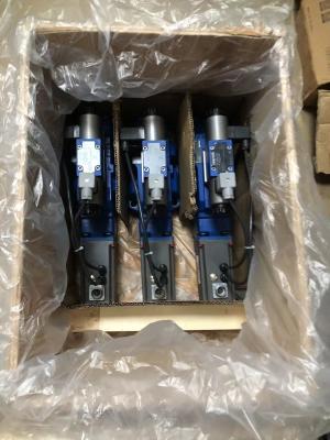 China R900979856 Rexroth 4WRKE 25 E350L-33/6EG24K31/F1D3M Proportional directional valves/pilot operated en venta