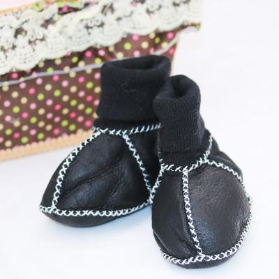 China Real Lamb Fur Anti-Slip Baby Sock Shoes 1 Year Old Baby Shoes for sale