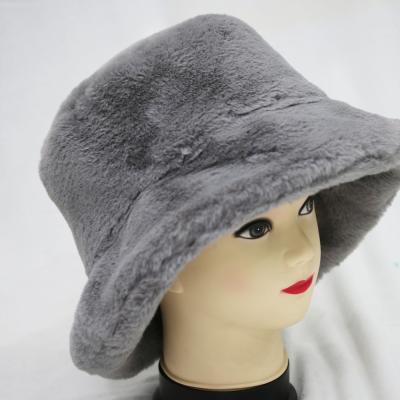 China 2020 luxury fluffy fashion bucket hat for women real rabbit fur hat for ladies real fur winter hat for sale