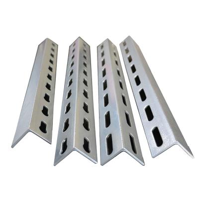 China Construction Equal Slotted Steel Galvanized Iron L Shape Mild Steel Angle Carbon Steel Angle Angle Q235 Q345 for sale