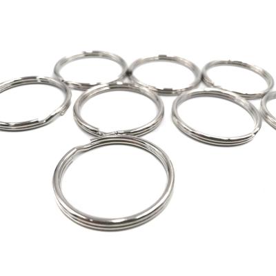 China Environmental Friendly Stainless Steel Color Round Wire Swivel Strong Key Ring Slot Jump Ring for sale