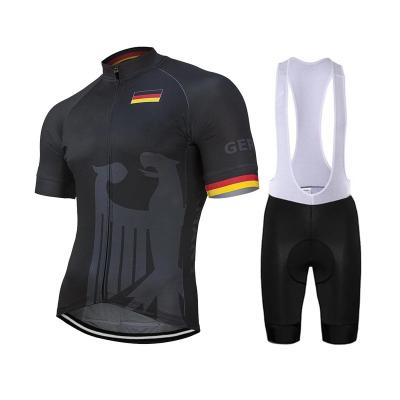 China 2022 Custom Breathable Fashion Cycling Jersey Wholesale Cycling Wear For Professional Cyclists for sale