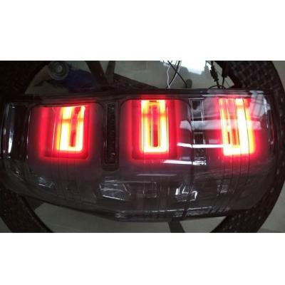 China Lâmpada traseira modificada para Ranger 2012 2013 2014 2015 2016 Acessórios de iluminação de carro personalizáveis à venda