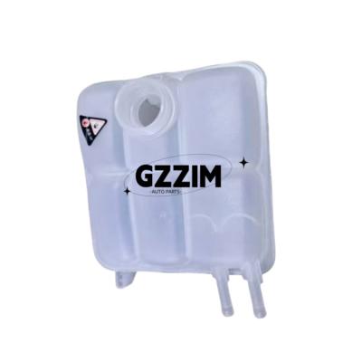 China Car Accessories 4x4 Parts Auto Parts Cooling System Cap Water Tank for Mazda 3 for sale