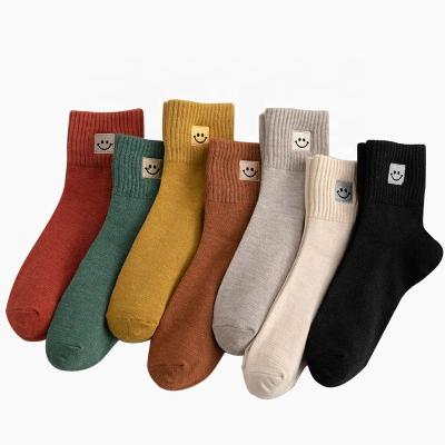 China Custom Logo Smile Socks Terry Thick Warm Winter Woman Girls Women Crew Sporty Cute Embroidery Socks for sale