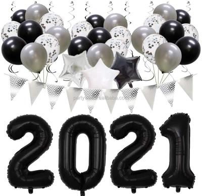 China 2021 Black Silver Graduation Decorations 2021 Graduation Decorations Hanging Swirls Balloons Pennant Flag for New Years Eve Prom Anniversary Party Birthday for sale