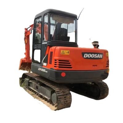 China Used Doosan DH55 excavator 5 tons crawler excavator official wholesale price is a more affordable 0.18MÂ ³ for sale