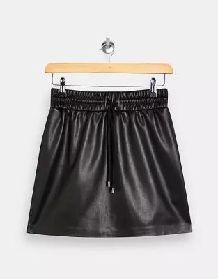 China High Quality Plus Size Women's Drawstring Waist Faux Leather Mini Skirt In Black for sale