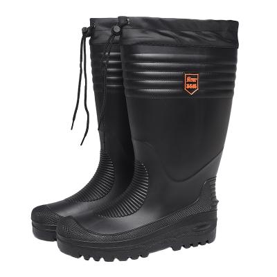 China Wholesale Cheap New Style Waterproof Men's Mid Calf Rain Boots Waterproof Lightweight Overshoes Garden Shoes China Factory for sale