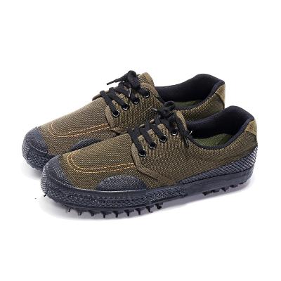 China Gold breathable casual outdoor vulcanized low-top training shoes non-slip rubber sole, wear-resistant, comfortable and wear-resistant for sale